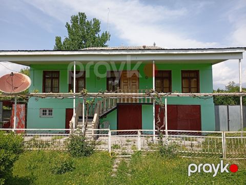 Həyət evi, Balakən r — Balakən