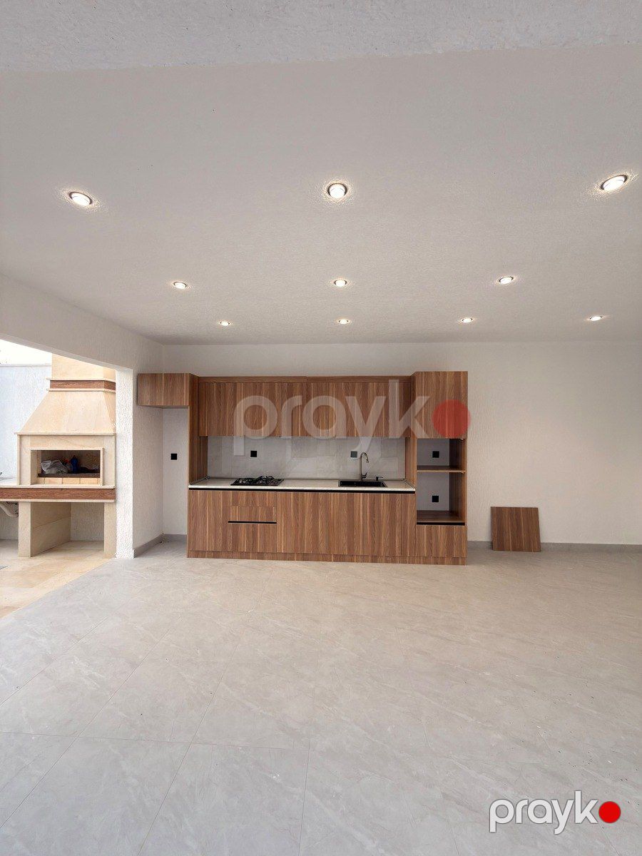 Satılır 4 otaqlı həyət evi/bağ evi 160 m² — Ev, villa, Bakı (7)