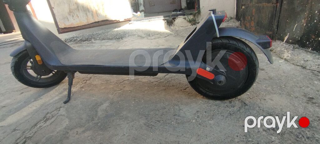 Xiaomi elektrik skuter - Brend/model: Xiaomi (şaquli boruda “Xiaomi” — Skuterlər, Bakı (2)