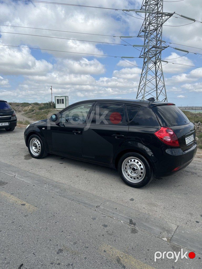 Kia Ceed, 1.6 L, 2007 il, 273 000 km — Avtomobillər, Bakı (4)