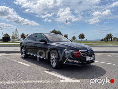 Skoda Superb, 2.0 L, 2021 il, 77 500 km — Bakı