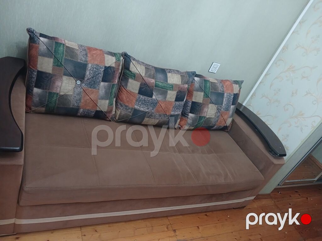Divan, İşlənmiş, Açılmayan, Bazalı, Parça, Çatdırılma yoxdur — Divanlər, Bakı (2)