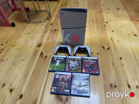PlayStation 5 komplekti Tərkib: - PlayStation 5 konsolu (diskli — Zərdab