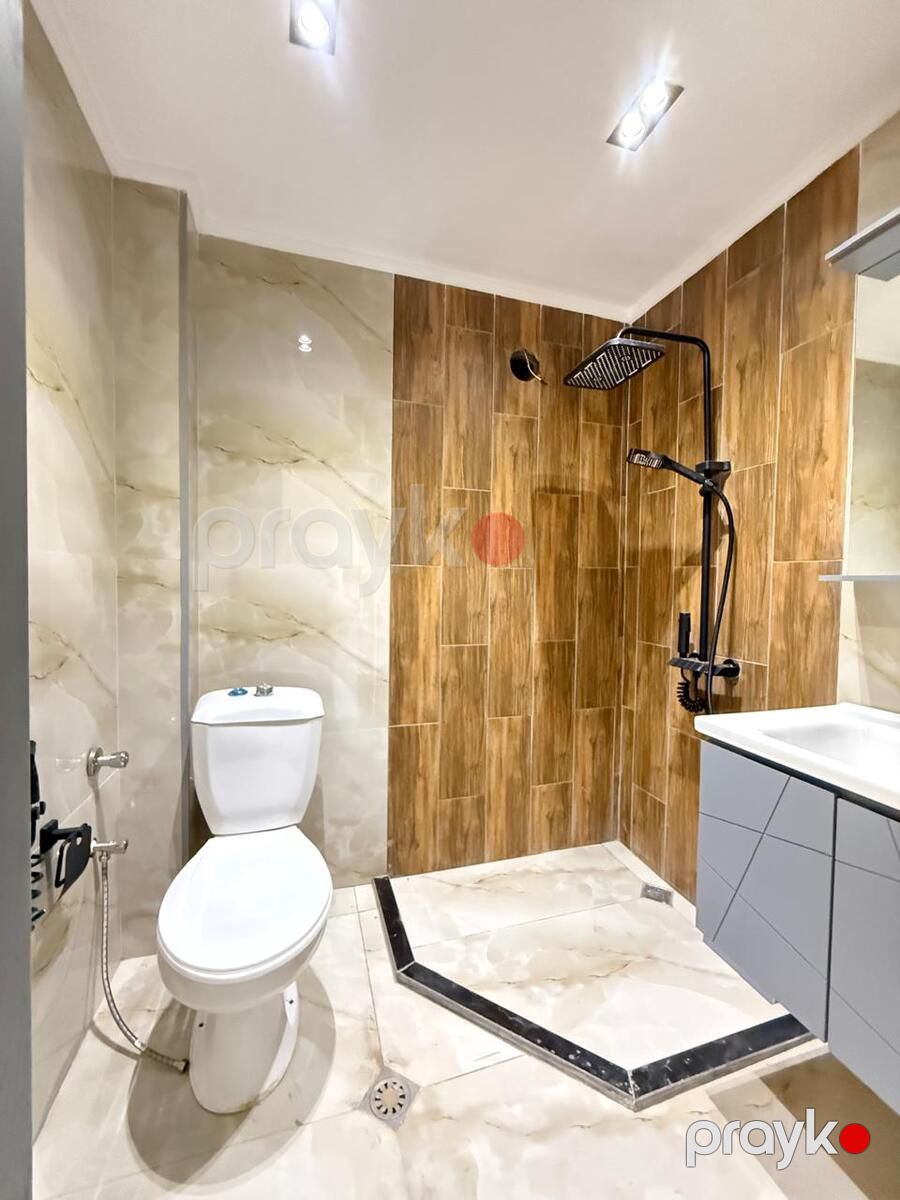 Satılır 2 otaqlı köhnə tikili 57 m² — Mənzil, Bakı (9)