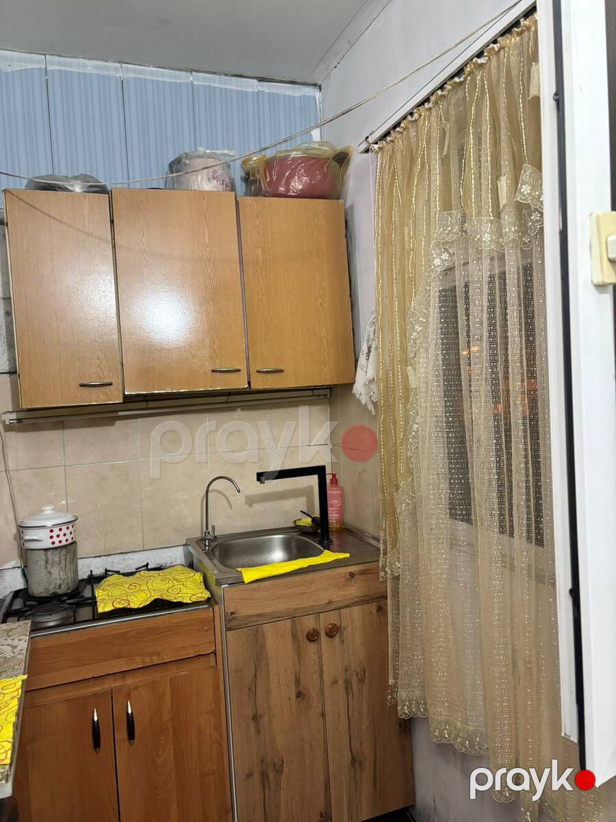 Satılır 2 otaqlı köhnə tikili 42 m² — Mənzil, Bakı (2)