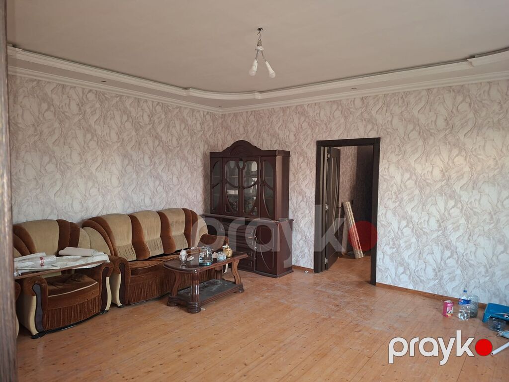 80 kv. m, 2 otaqlı, Kombi, Qaz, İşıq — Ev, villa, Bakı (4)