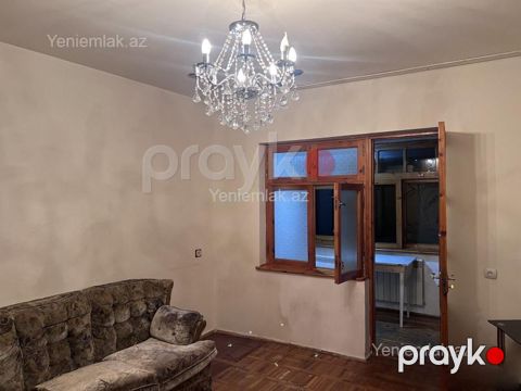 Satılır 3 otaqlı Bina evi menzil (Köhnə tikili), 80 m², Xətai rayonu — Bakı