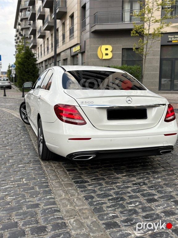 Mercedes E 300, 2.0 L, 2017 il, 123 000 km — Avtomobillər, Bakı (2)