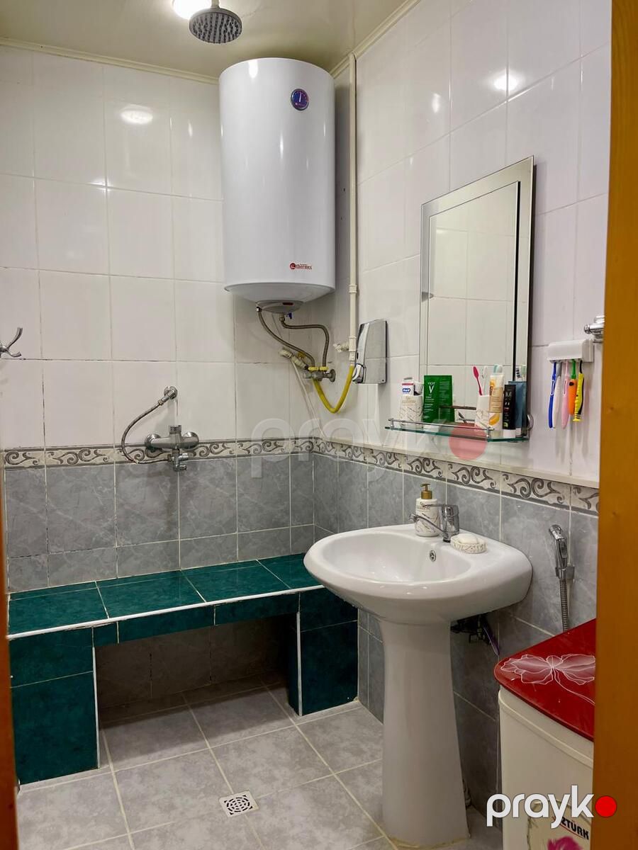 Satılır 5 otaqlı köhnə tikili 110 m² — Mənzil, Bakı (4)