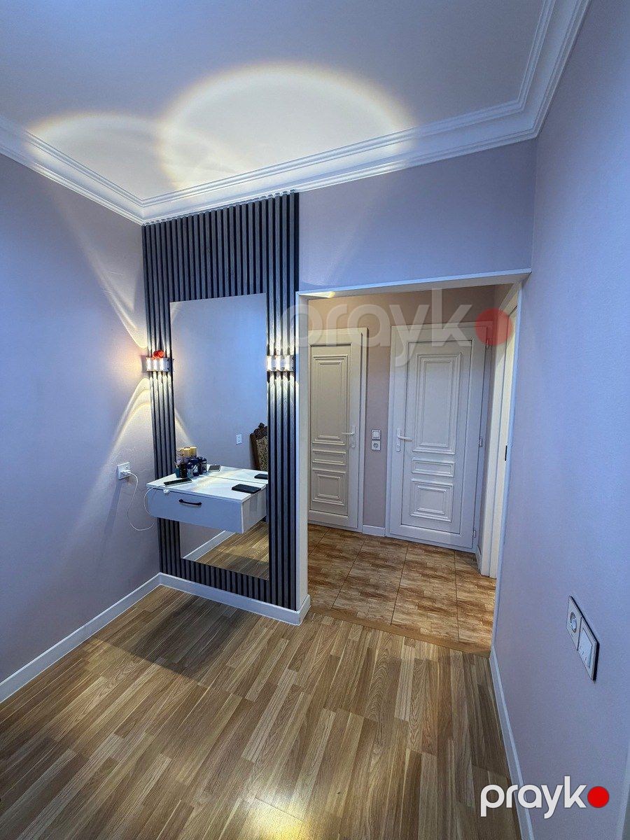 Satılır 4 otaqlı köhnə tikili 95 m² — Mənzil, Bakı (7)