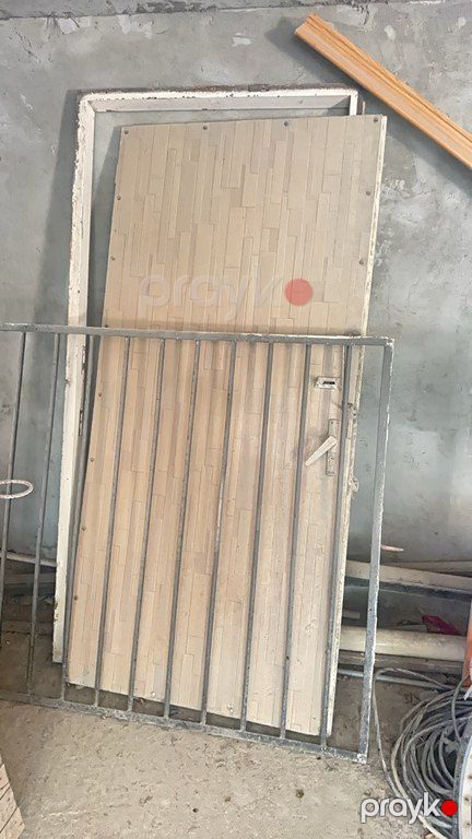 Dəmir qapı — Bakı