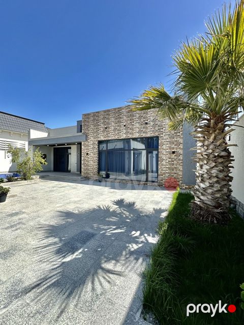 Satılır 4 otaqlı həyət evi/bağ evi 180 m² — Bakı