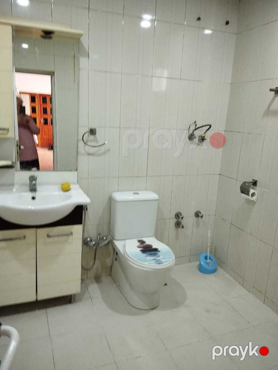 İcarəyə verilir 2 otaqlı köhnə tikili 70 m² — Mənzil, Bakı (5)