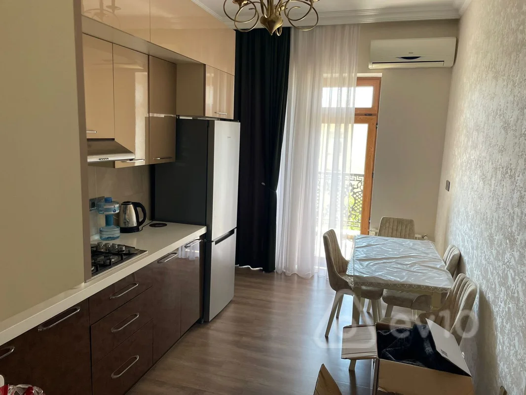2 otaqlı mənzil, 96 m², Faiq Yusifov küçəsi — kirayə — Mənzil, Bakı (4)