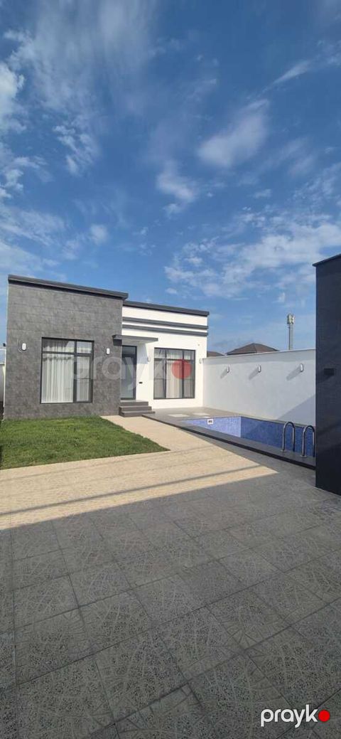 Satılır 4 otaqlı həyət evi/bağ evi 150 m² — Bakı