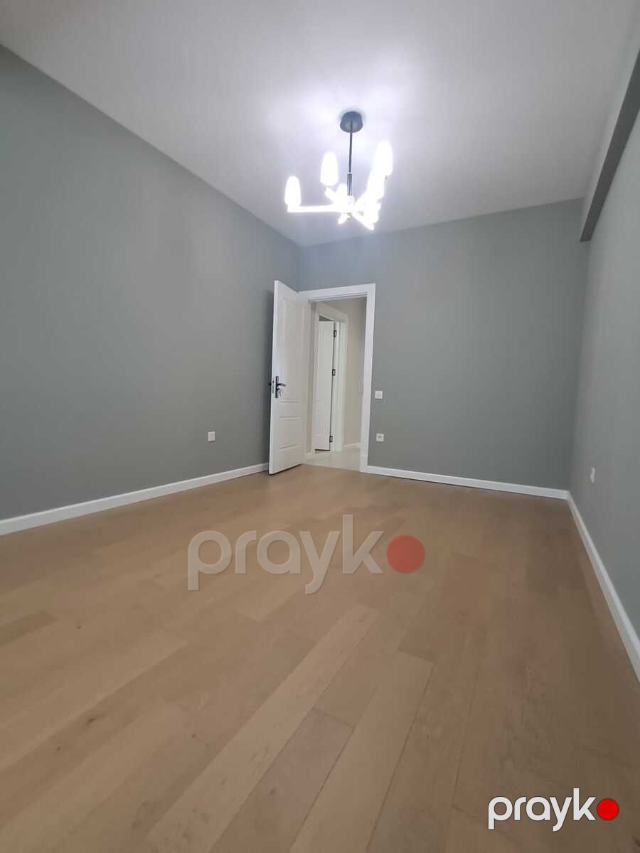 Satılır 3 otaqlı köhnə tikili 107 m² — Mənzil, Bakı (8)