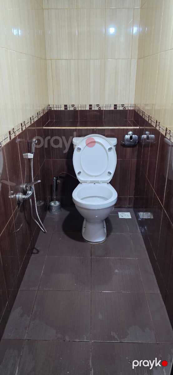 Satılır 4 otaqlı köhnə tikili 105 m² — Mənzil, Bakı (3)