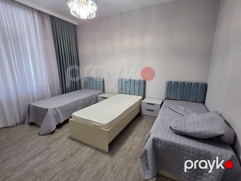 3ededdir 1i 150 azn tumba 50azn yenidir alan adam özü girəcək heç bir — Bakı