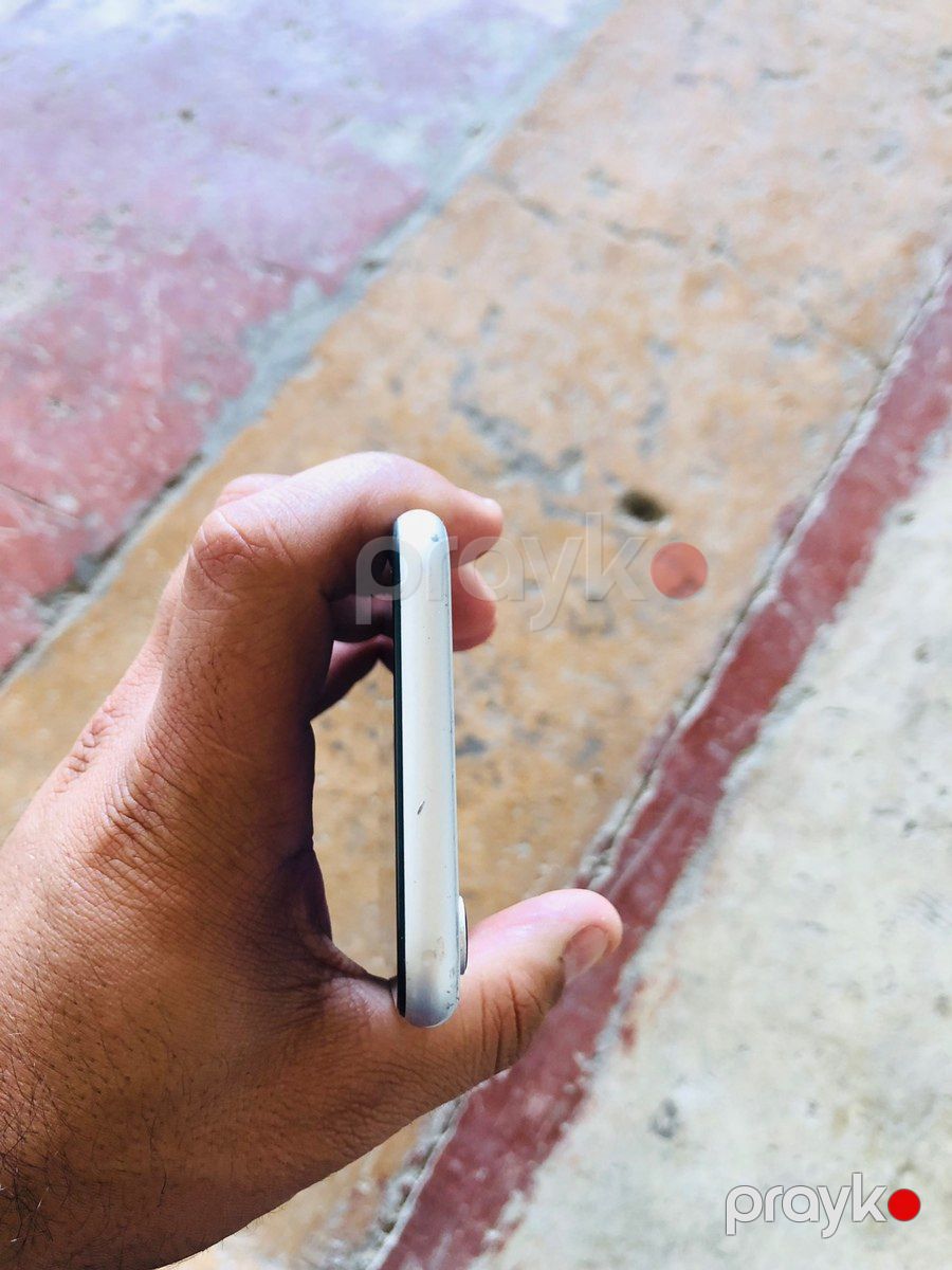 Apple iPhone XR White 128GB/3GB — Smartfonlar, Gəncə (5)
