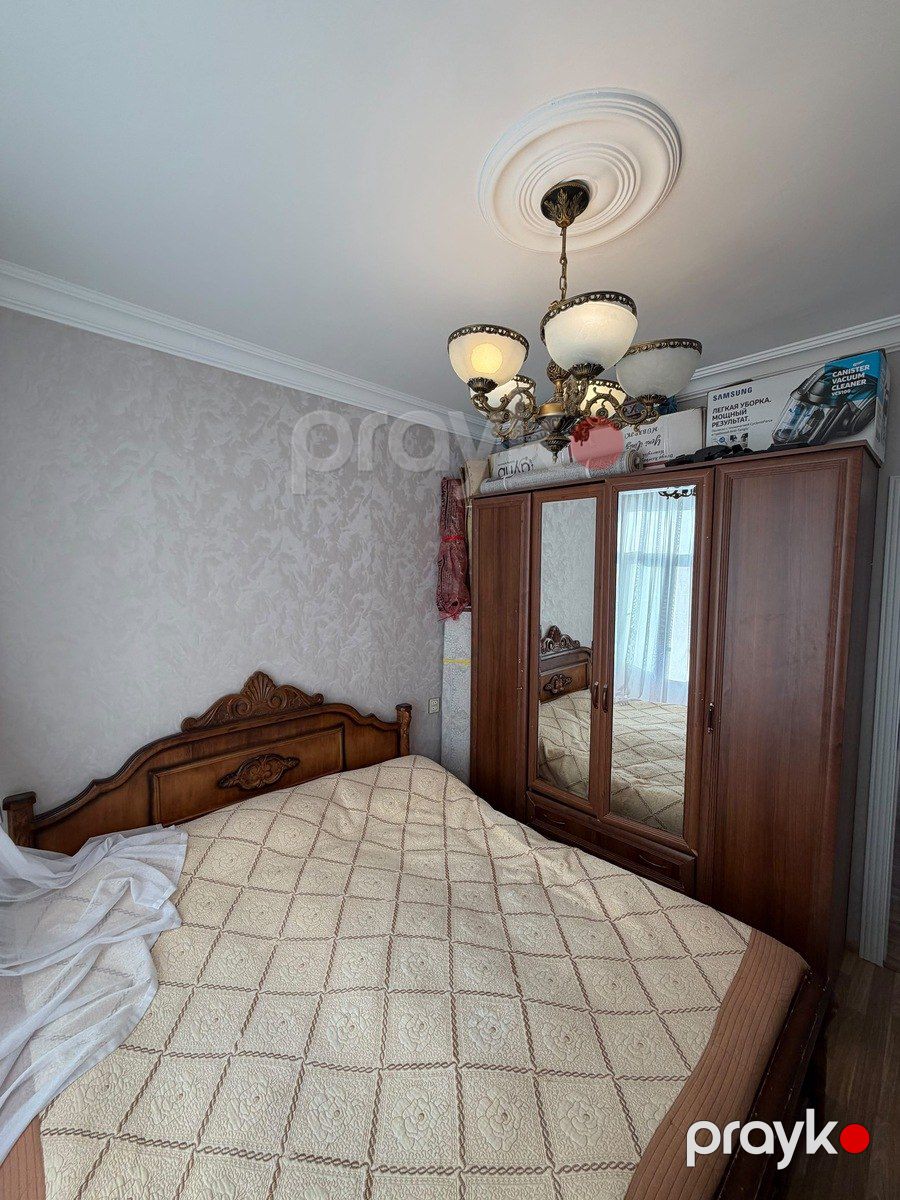 Satılır 4 otaqlı köhnə tikili 95 m² — Mənzil, Bakı (11)