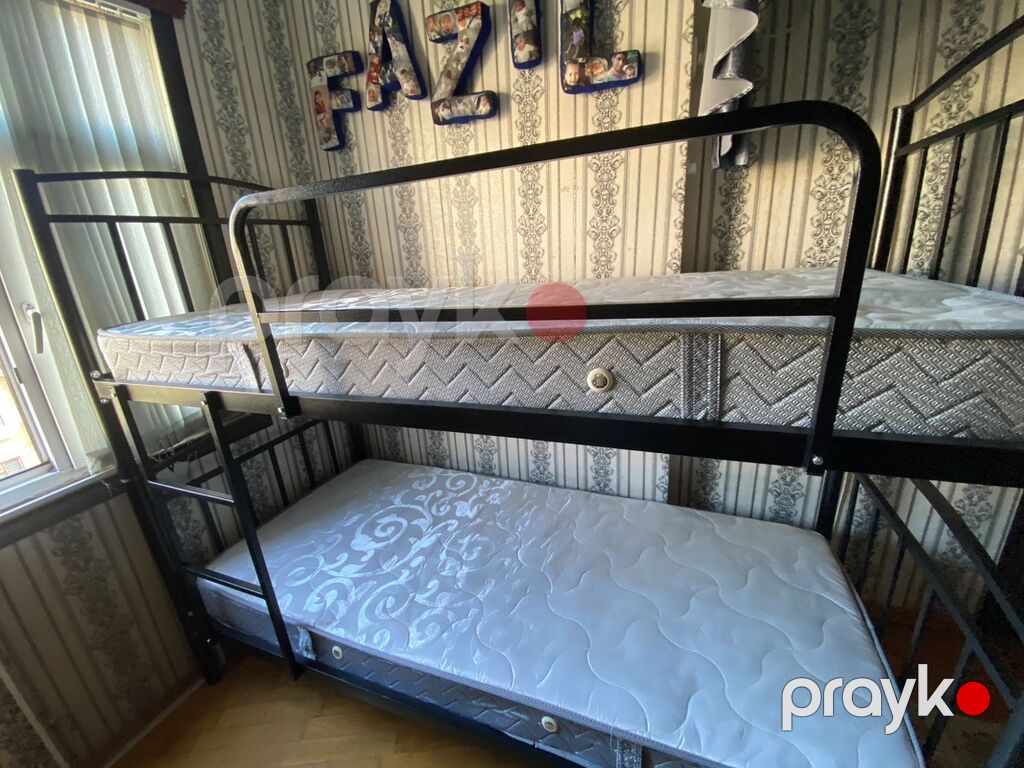 Oğlan və qız üçün, İşlənmiş, Çarpayı, Matras ilə, Siyirməsiz, Dəmir — Yataqlar, Bakı (5)