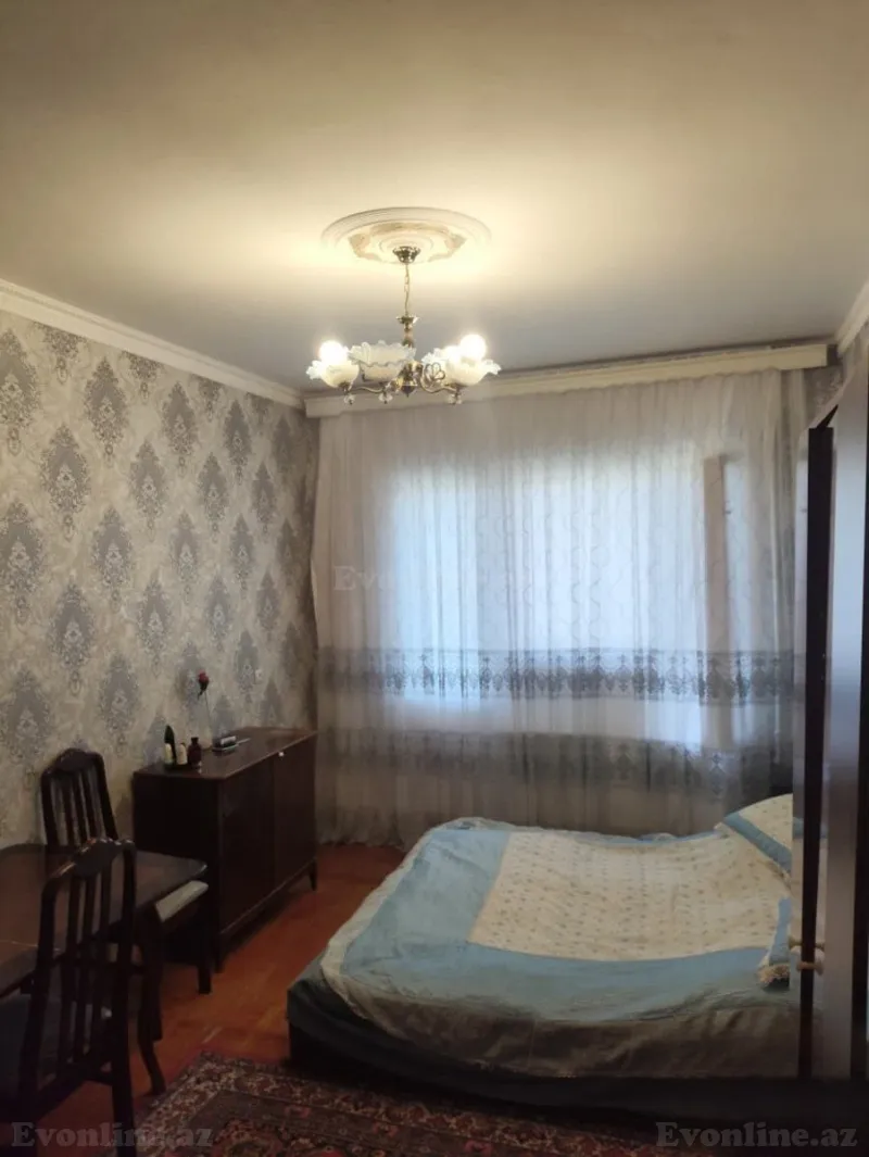 Satılır 3 otaqlı Mənzil Köhnə tikili 80 m² Bakı, Xətai r., Həzi Aslanov m — Mənzil, Bakı (6)