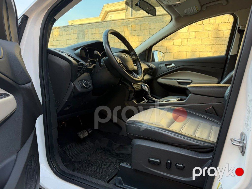 Ford Escape, 1.5 L, 2018 il, 141 622 km — Avtomobillər, Bakı (9)