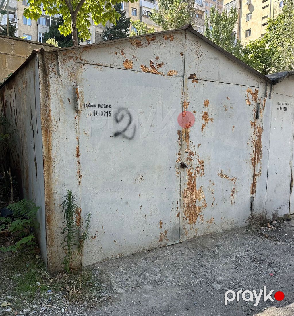 Dəmir qaraj satılır Sadəcə qaraj satılır Dəmir konstruksiya ayrı ayrı — Garaj, Bakı (3)