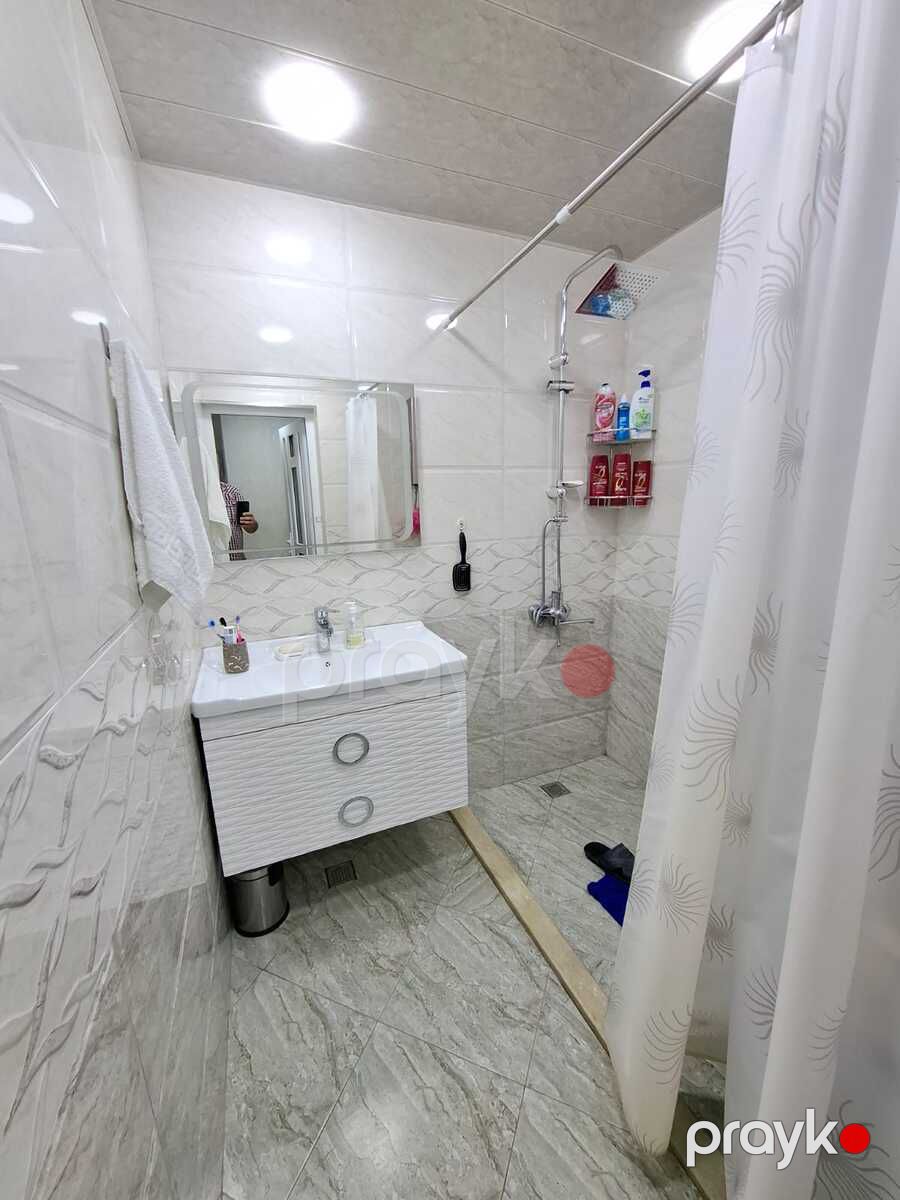 Satılır 2 otaqlı köhnə tikili 60 m² — Mənzil, Bakı (12)