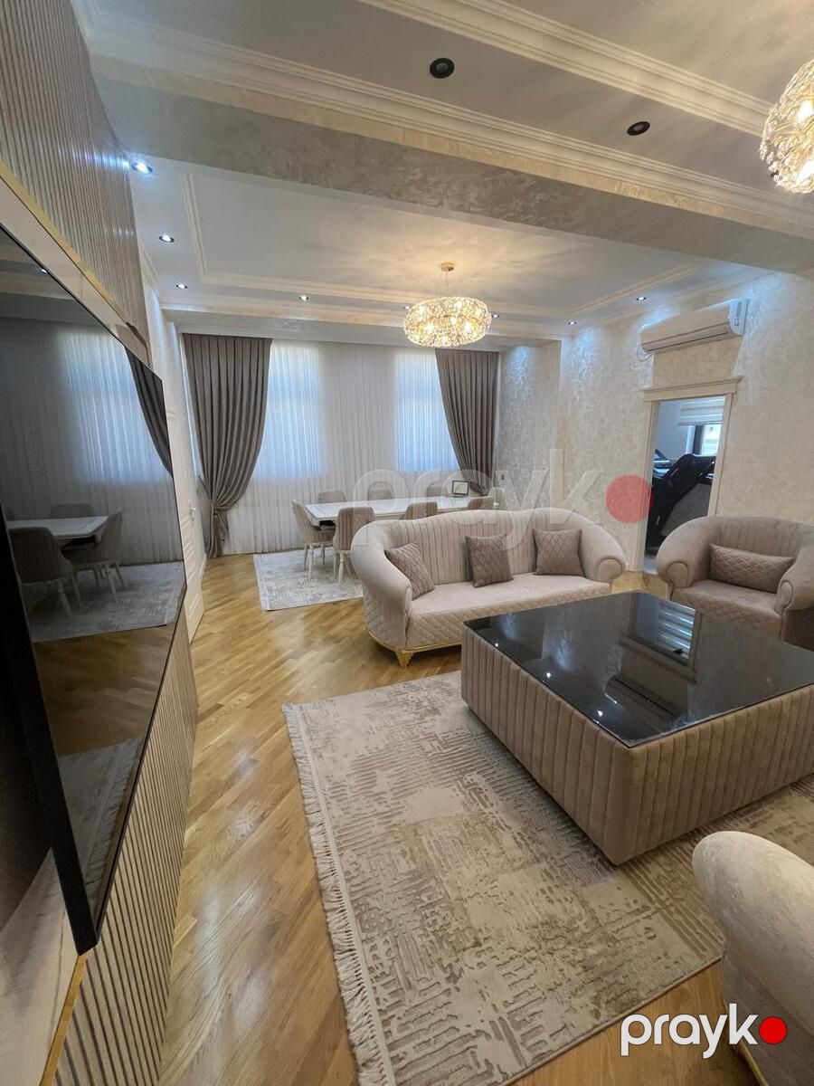 Satılır 4 otaqlı yeni tikili 150 m² — Mənzil, Bakı (2)