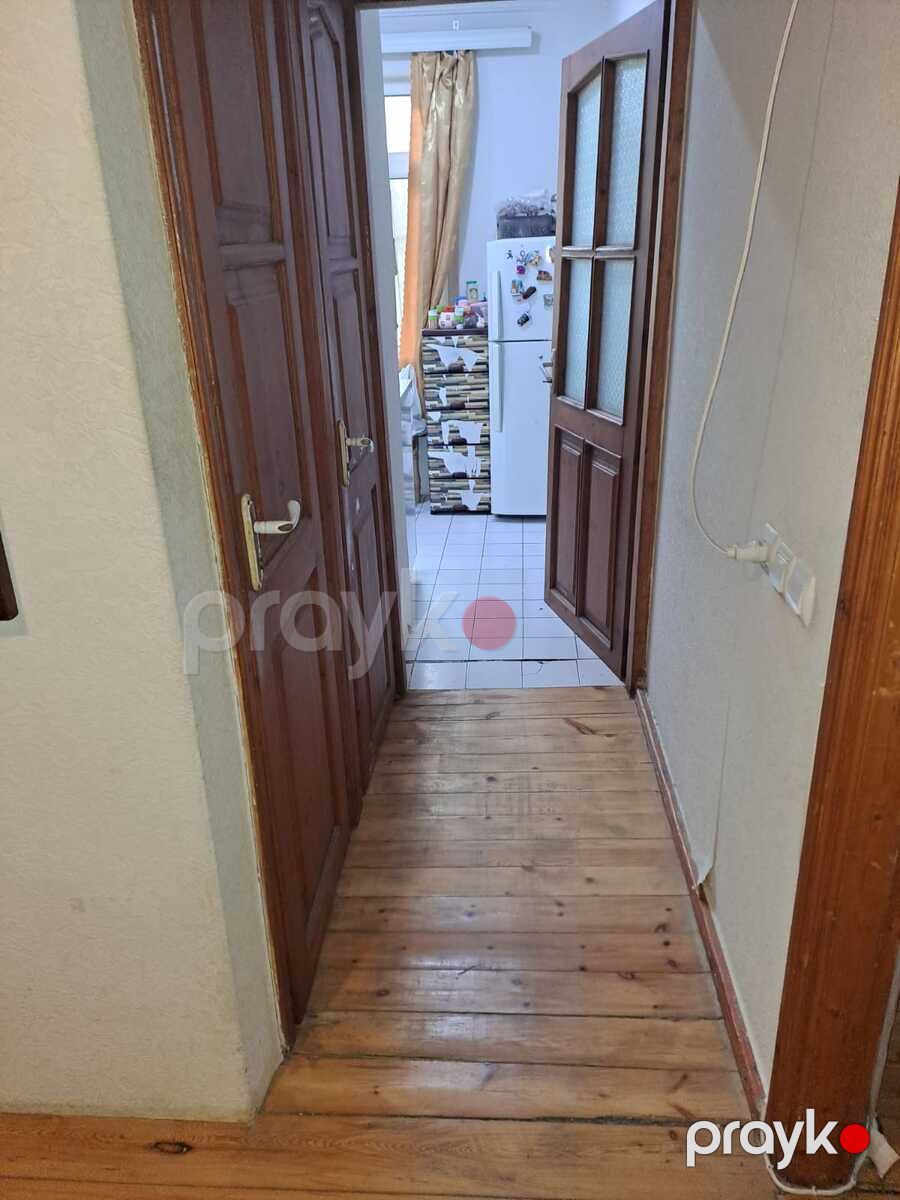Satılır 2 otaqlı köhnə tikili 65 m² — Mənzil, Bakı (9)