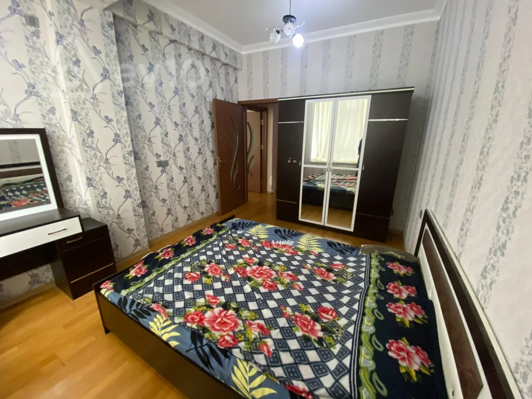 3 otaqlı mənzil, 126 m², Xətai — kirayə — Mənzil, Bakı (12)