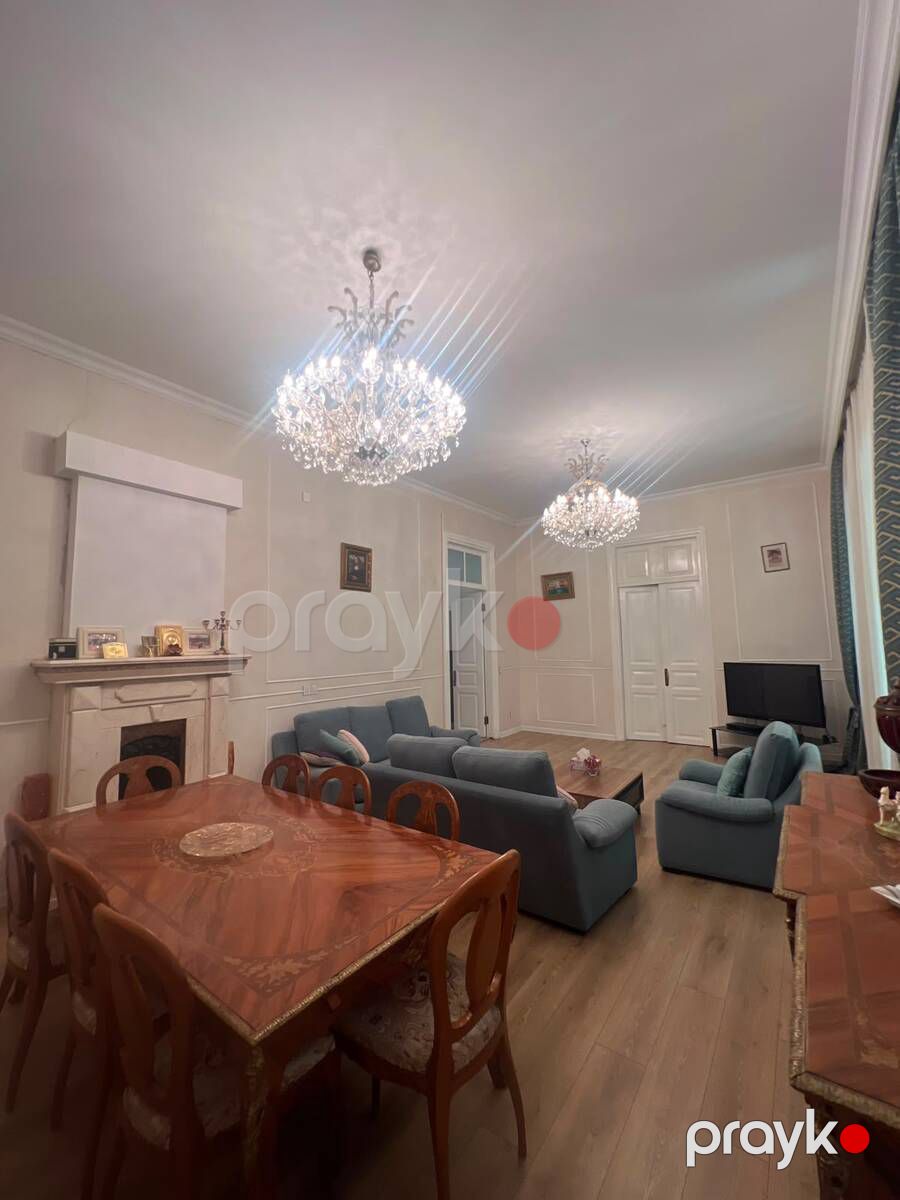 Satılır 4 otaqlı köhnə tikili 135 m² — Mənzil, Bakı (10)