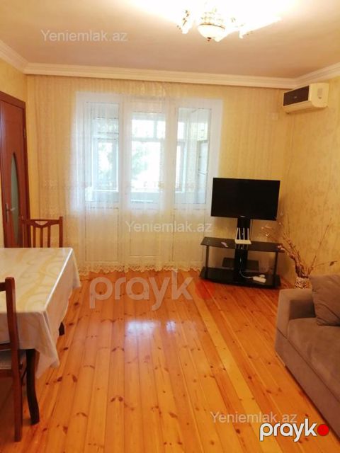 Satılır 1 otaqlı Bina evi menzil (Köhnə tikili), 40 m², 3-cü mikrorayon — Sumqayıt