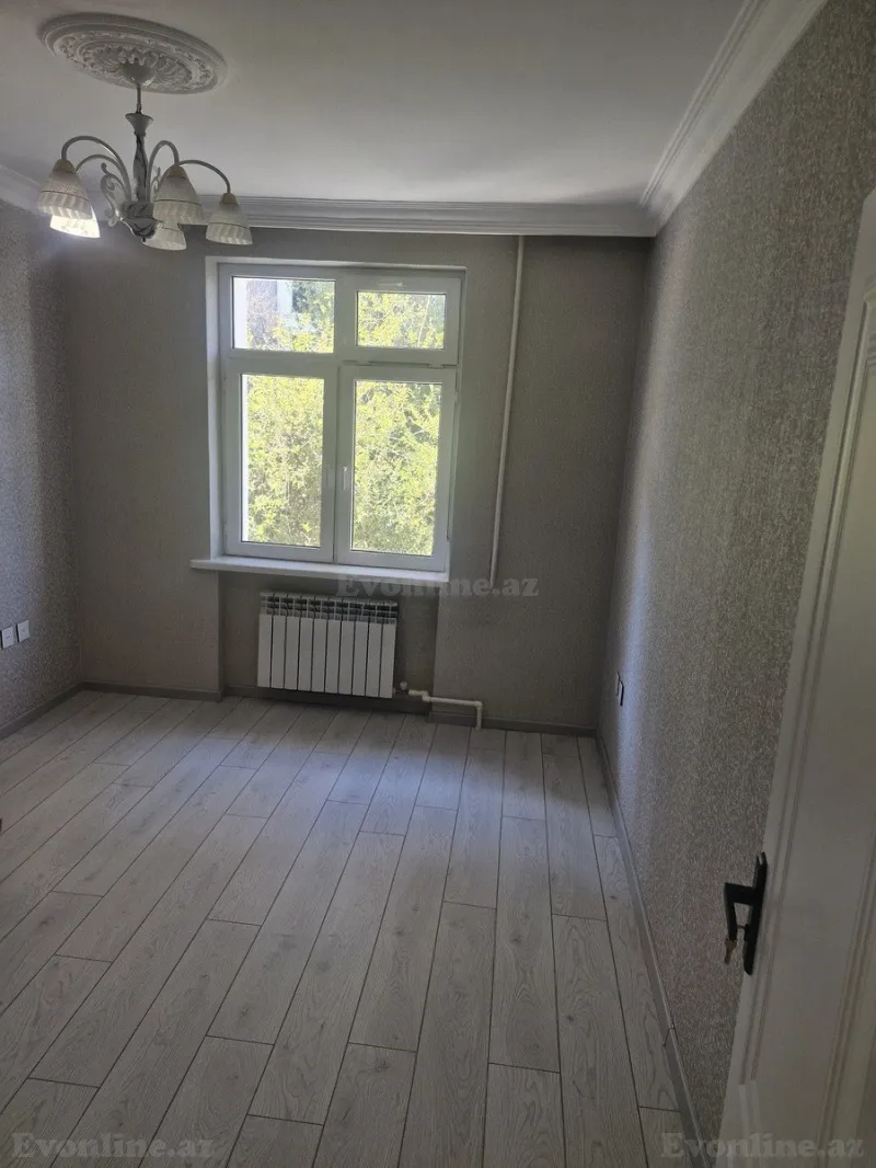 Satılır 2 otaqlı Mənzil Köhnə tikili 50 m² Bakı, Nizami r., Qara Qarayev m., 8-ci kilometr — Mənzil, Bakı (4)