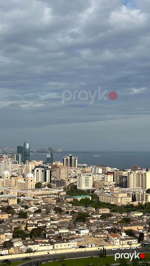 Satılır 4 otaqlı yeni tikili 235 m² — Bakı