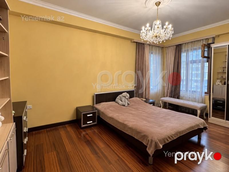 Satılır 3 otaqlı Bina evi menzil (Yeni tikili), 170 m², Nərimanov rayonu — Mənzil, Bakı (6)