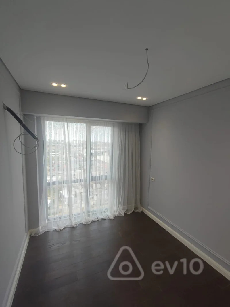 4 otaqlı mənzil, 129 m², İslam Abışov küçəsi — kirayə — Mənzil, Bakı (10)