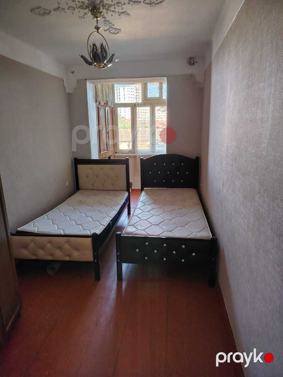 Satılır 2 otaqlı köhnə tikili 45 m² — Mənzil, Bakı (5)