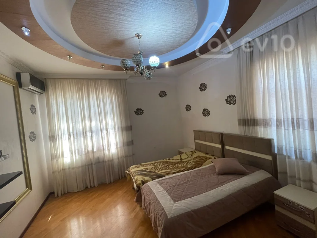8 otaqlı həyət evi, 270 m², Zabrat — Ev, villa, Bakı (10)