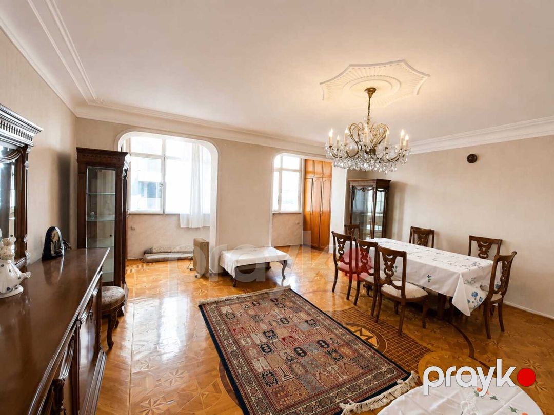 Satılır 5 otaqlı köhnə tikili 165 m² — Mənzil, Bakı (2)