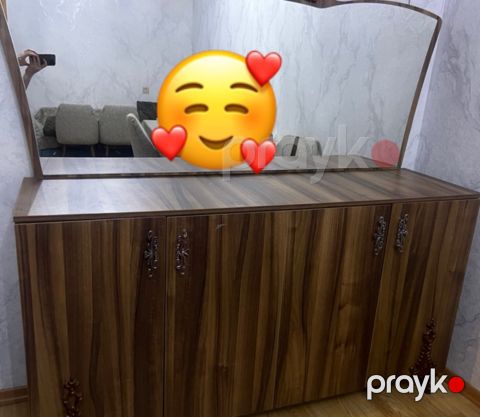 Komod — Bakı