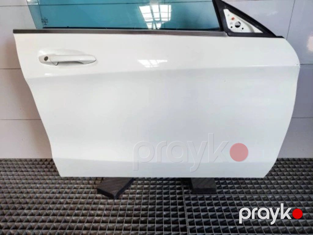 "Mercedes CLA W117" qapıları — Ehtiyat hissələri və aksesuarlar, Bakı (4)