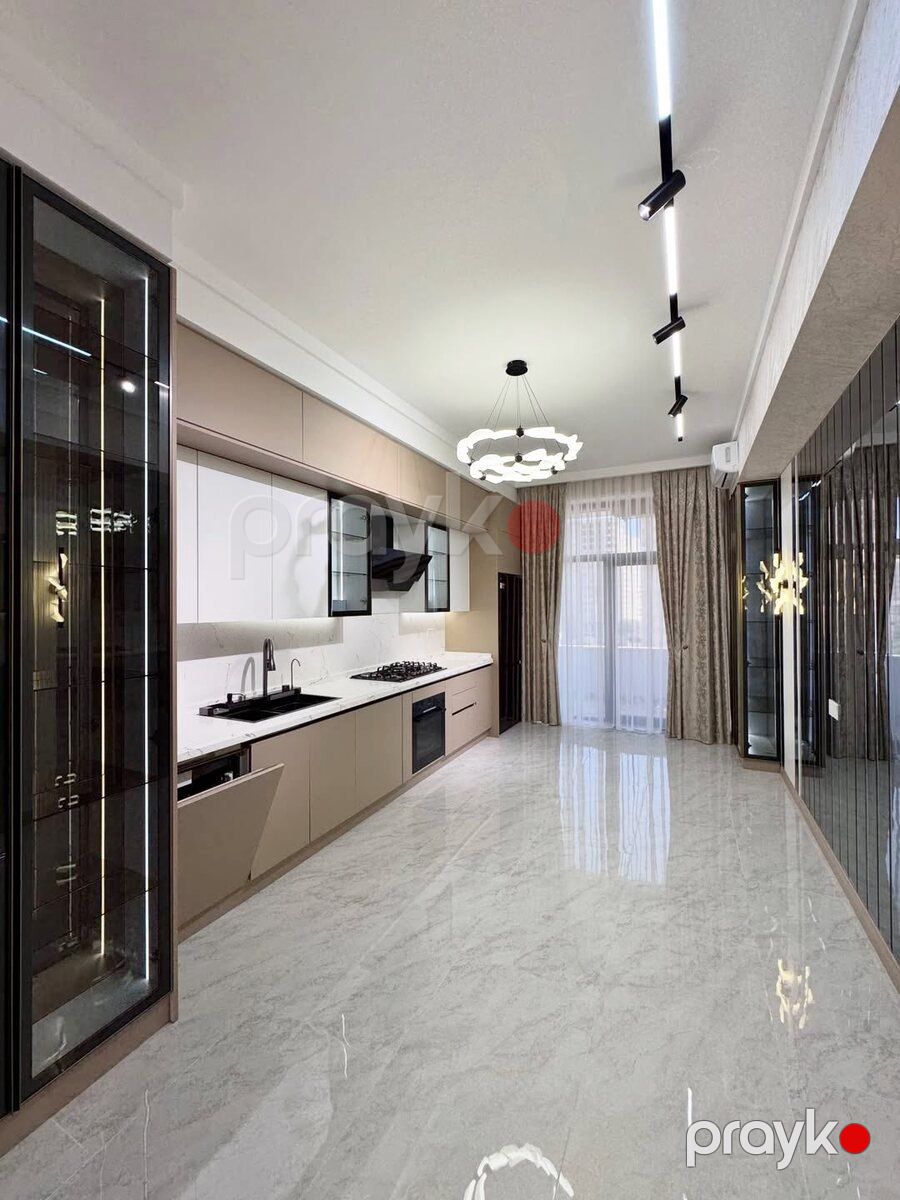 Satılır 4 otaqlı yeni tikili 195 m² — Mənzil, Bakı (2)