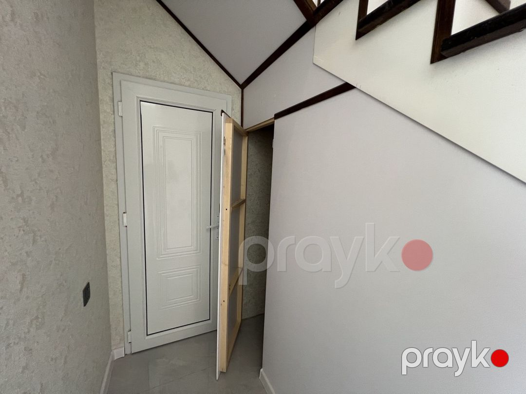 Satılır 5 otaqlı həyət evi/bağ evi 180 m² — Ev, villa, Bakı (8)