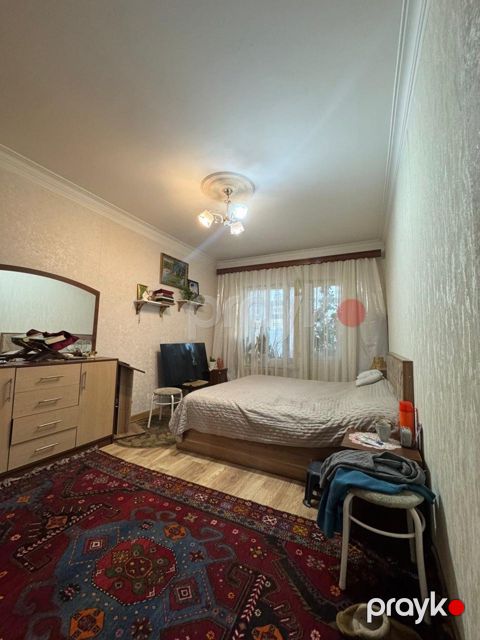 Satılır 4 otaqlı köhnə tikili 110 m² — Bakı