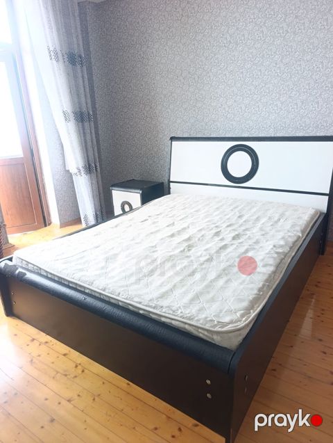 İşlənmiş, İkinəfərlik çarpayı, Matras ilə — Bakı