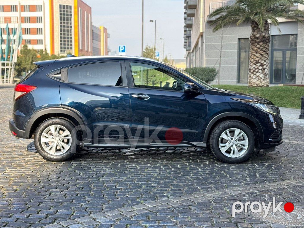 Honda HR-V, 1.5 L, 2020 il, 69 500 km — Avtomobillər, Bakı (3)