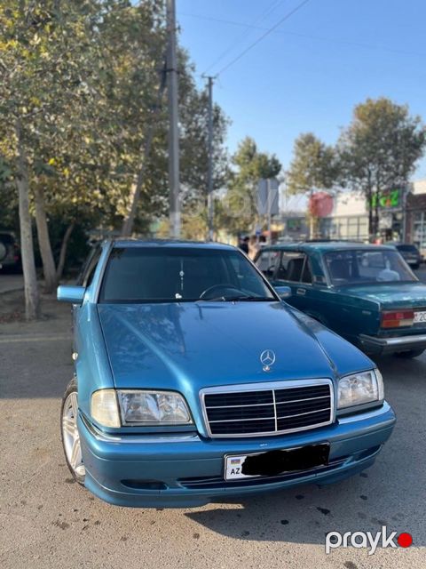 Mercedes C 200, 2.0 L, 1999 il, 306 200 km — Gəncə