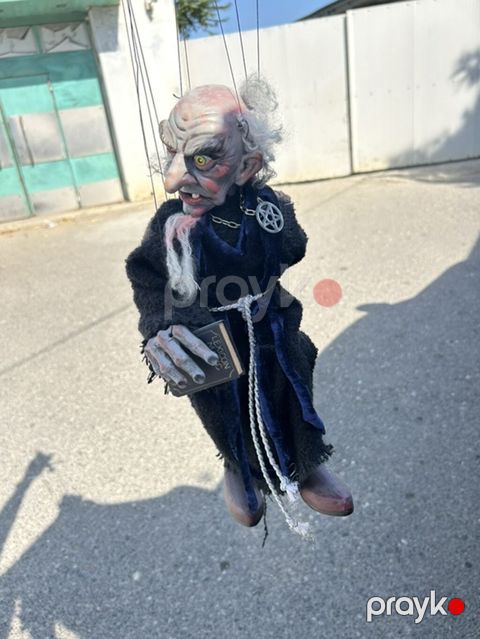 Mərionet kukla – gotik/ fantastik obraz - Tam idarə olunan saplı — Digah